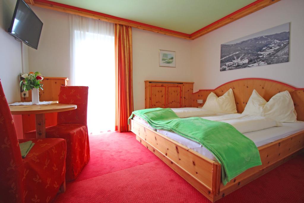 Hotel Kaeferhube Murau Oda fotoğraf